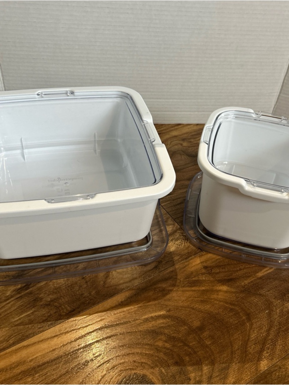 Pampered Chef Cool & Serve Containers 2.5 Qt & 1 Qt Set #100091 & # 100090 - Picture 7 of 8